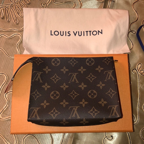 Louis Vuitton Handbags - Brand New Louis Vuitton Toiletry Bag 19